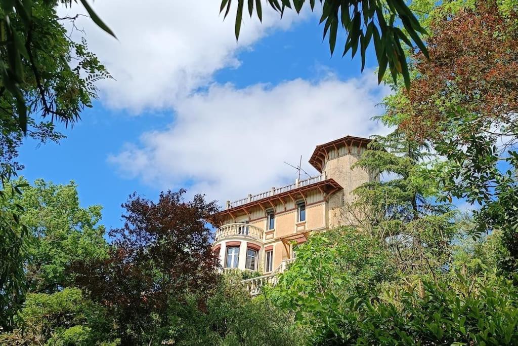 Gite De Charme Atypique Vue Panoramique Montrevault Kültér fotó